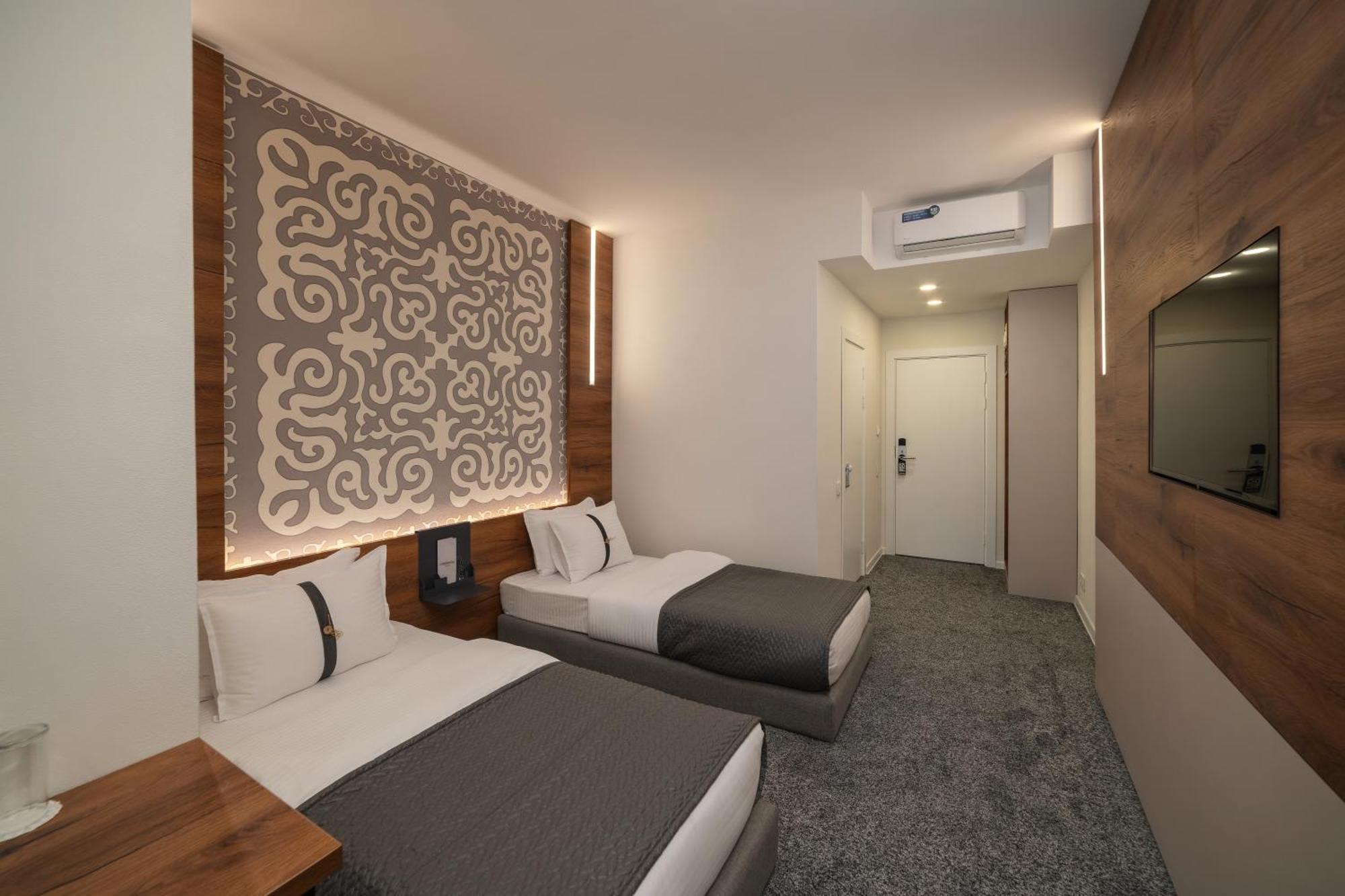 Duo Hotel By Futuro Biszkek Zewnętrze zdjęcie
