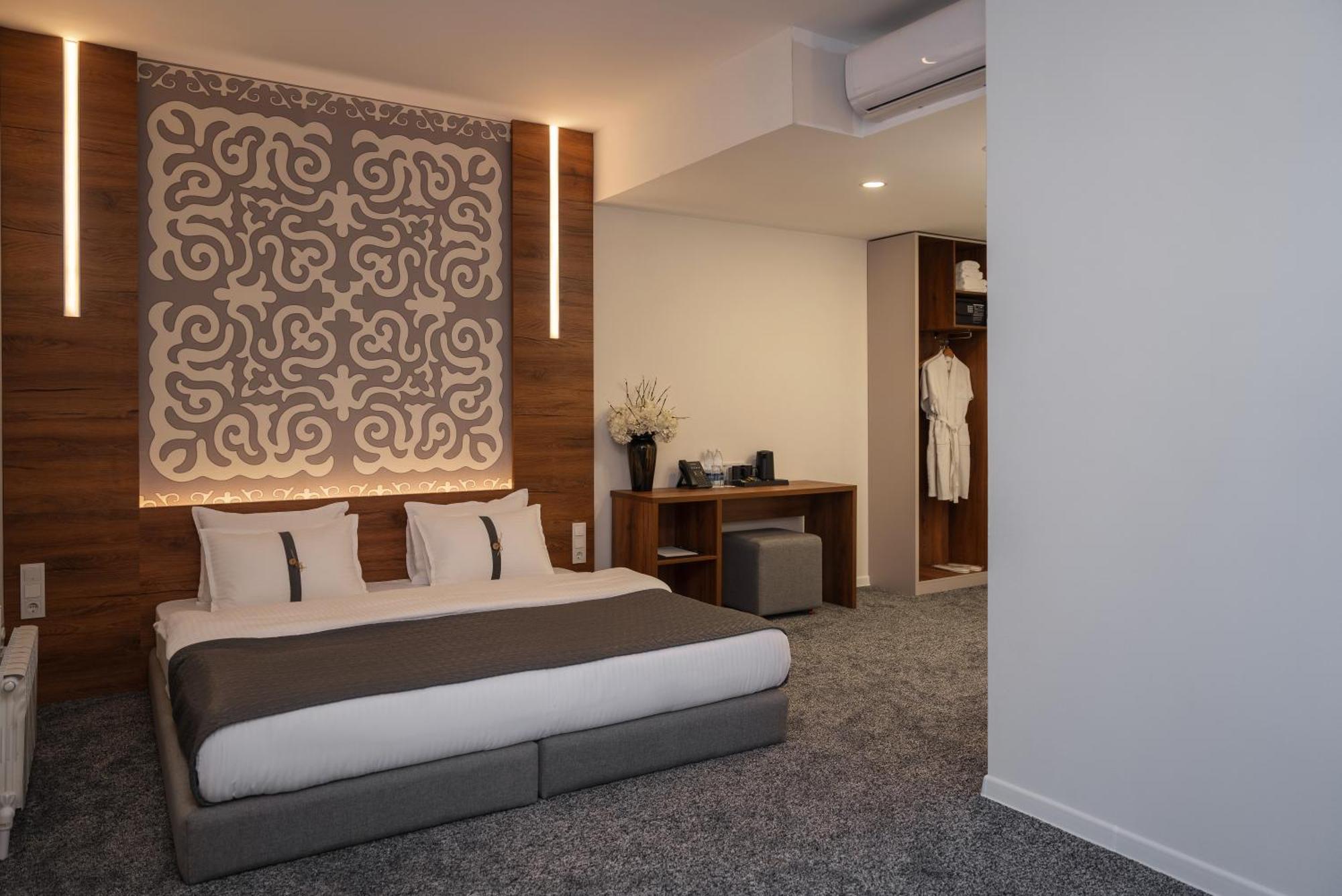 Duo Hotel By Futuro Biszkek Zewnętrze zdjęcie
